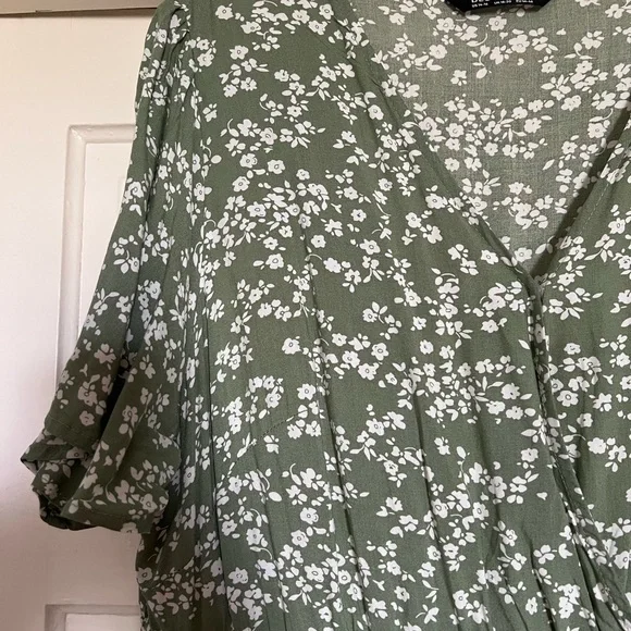 BloomChic Olive Floral Maxi Skirt - Picture 2 of 6